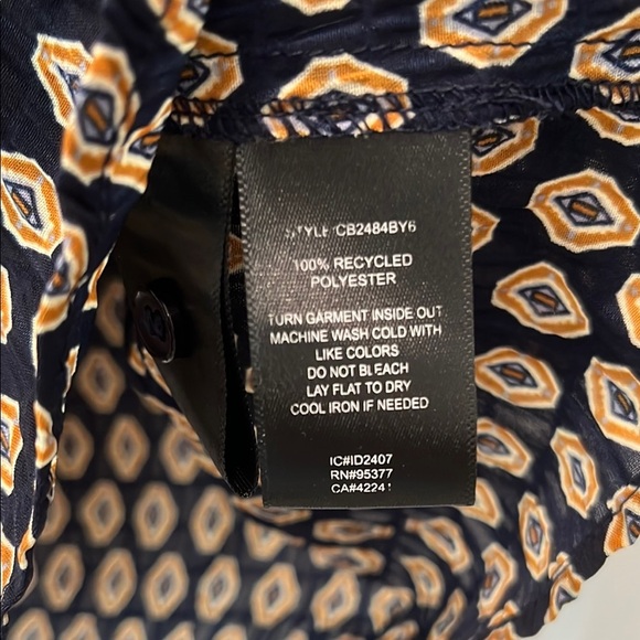 Sanctuary Navy Paisley Buttoned Sleeve Blouse - Picture 4 of 4